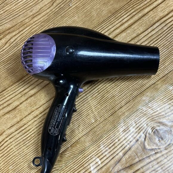 Vidal Sassoon Hair Dryer VS781 Black/Purple - Picture 6 of 10
